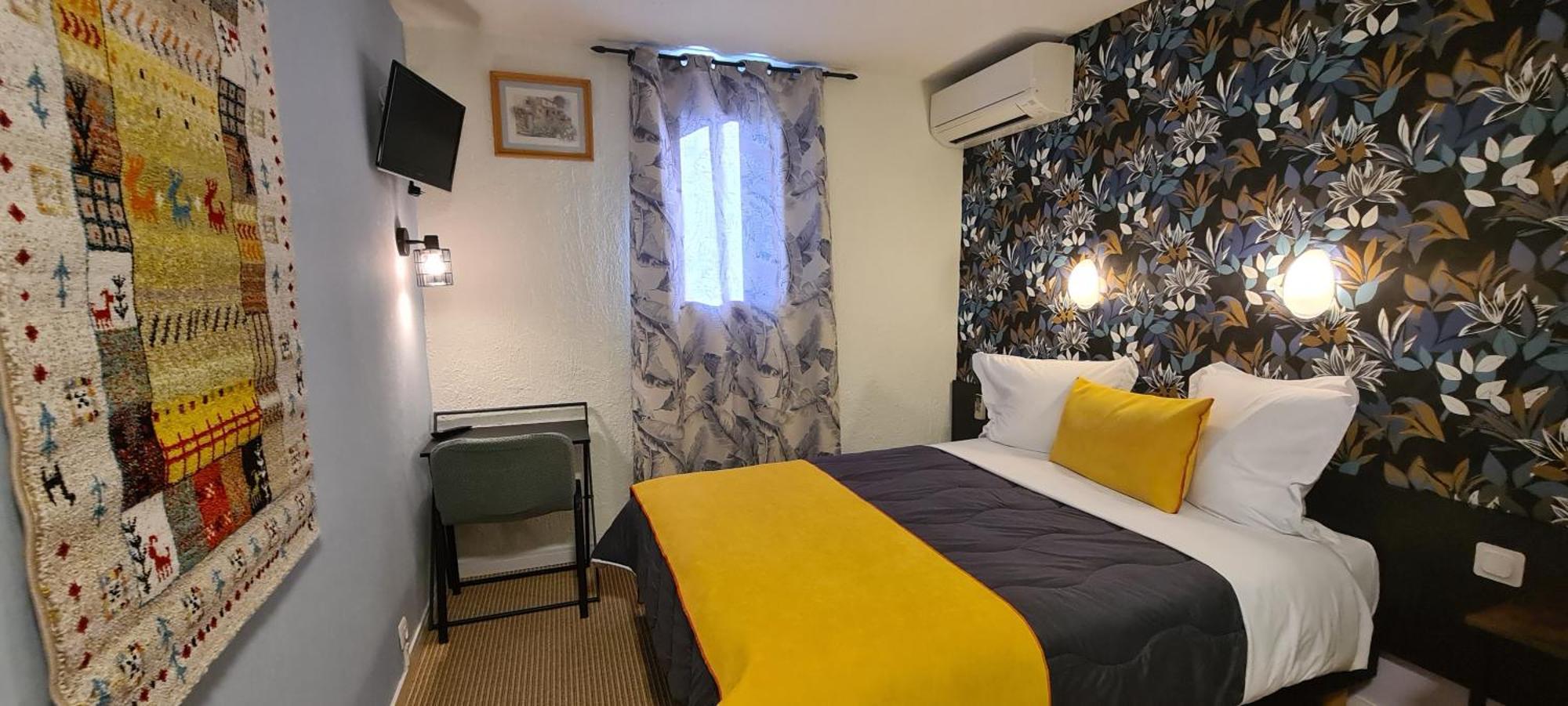 Hotel L'Etoile Aeroport - A61 Carcassonne Bagian luar foto